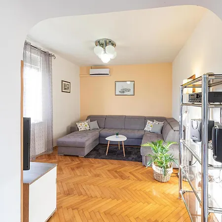 Kastel Kambelovac 10 Kaštela